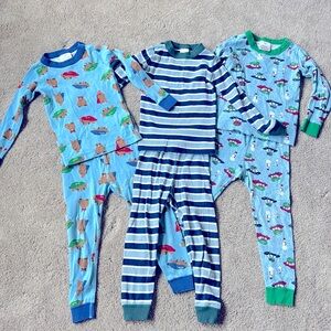 Hanna Andersson Pajamas (3 pairs), size 4 (100)